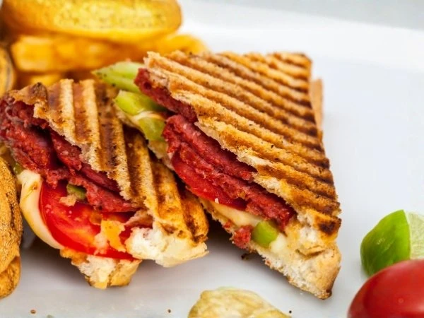 Karışık tost
