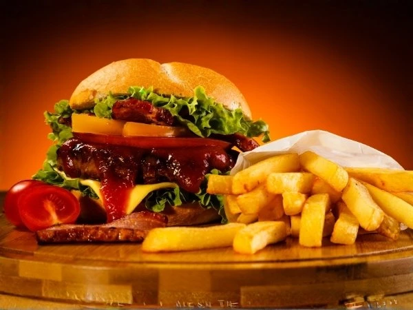 Mexian soslu sahanda burger